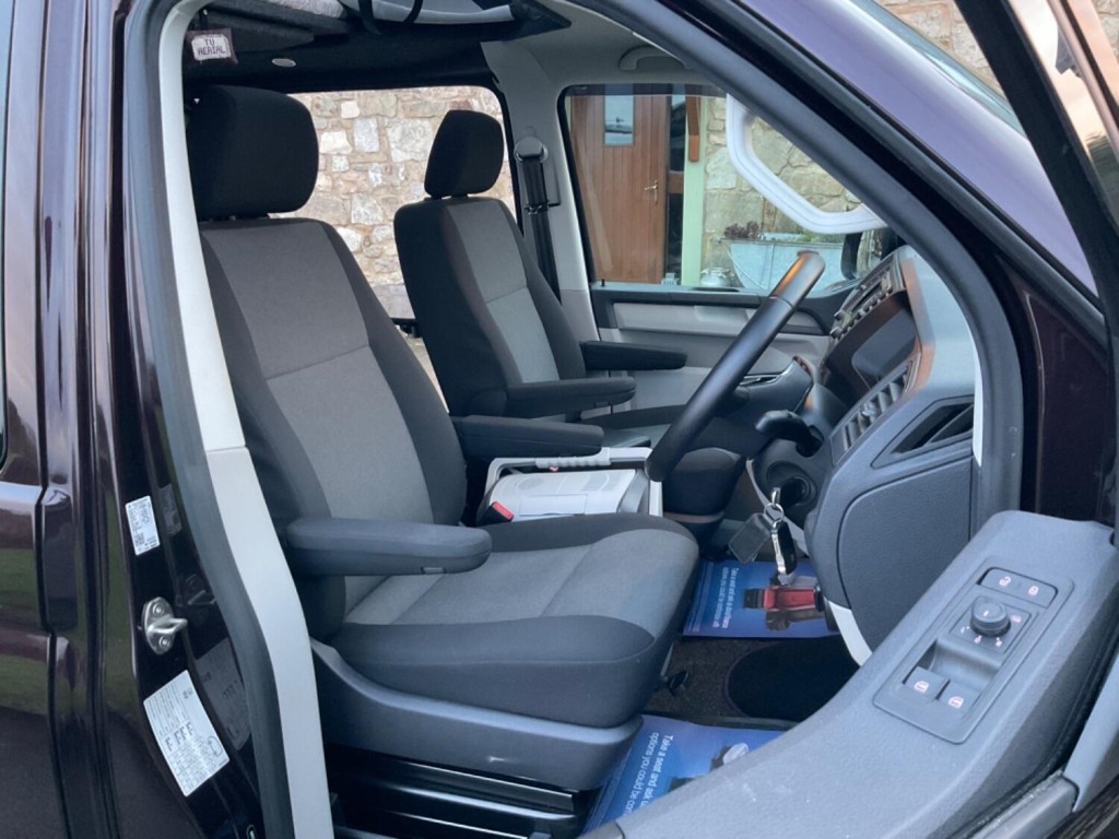 VOLKSWAGEN TRANSPORTER