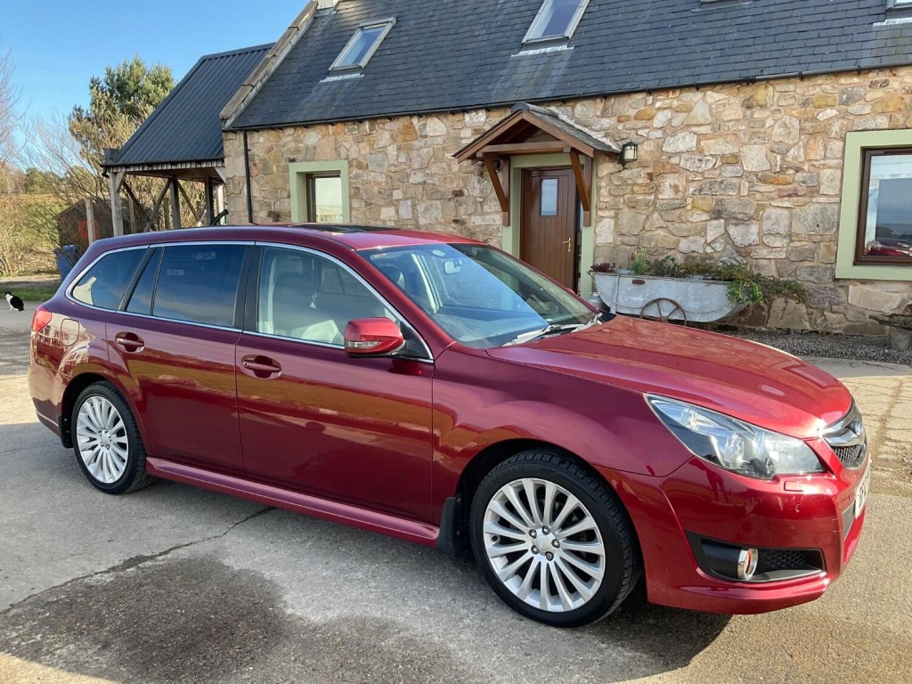 View SUBARU LEGACY 2.5ltr i SE AUTO 4WD ESTATE 165ps