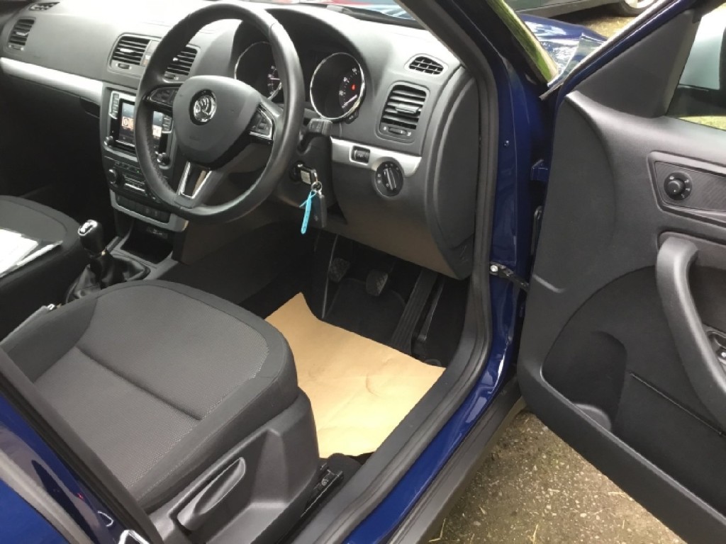 SKODA YETI