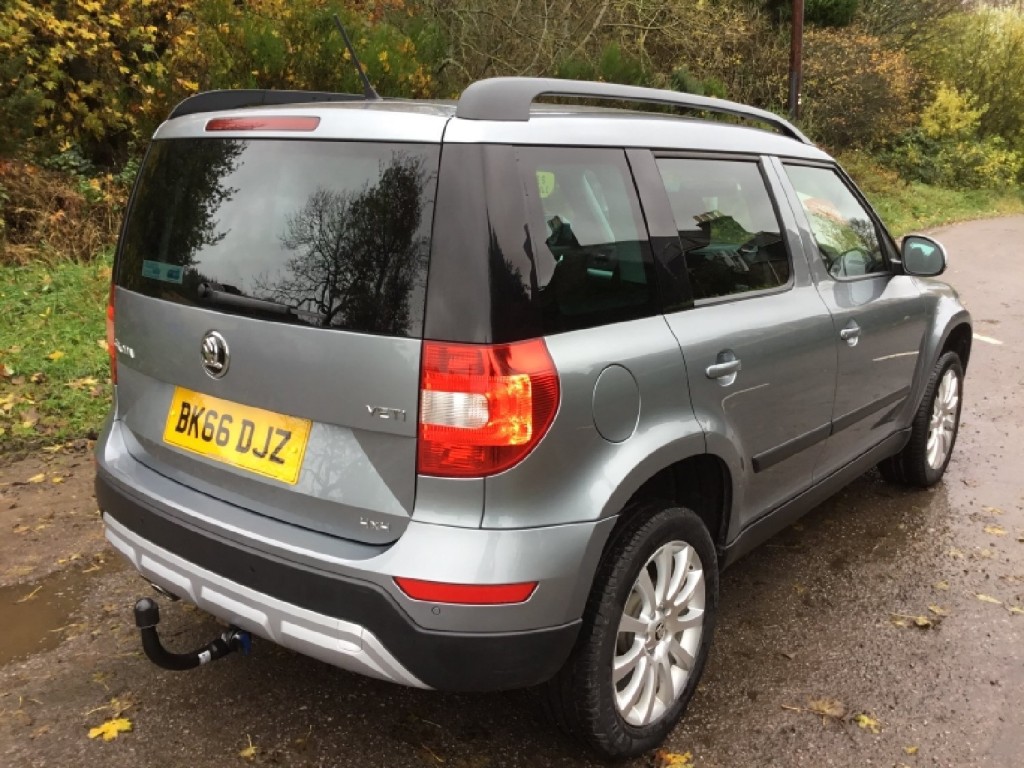 SKODA YETI