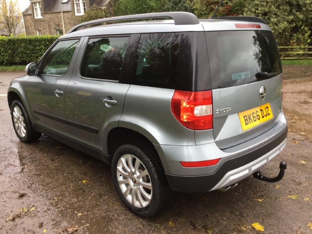SKODA YETI