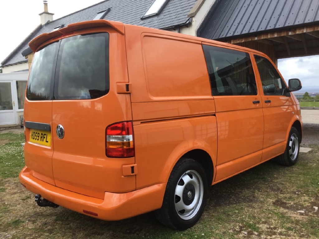 VOLKSWAGEN TRANSPORTER