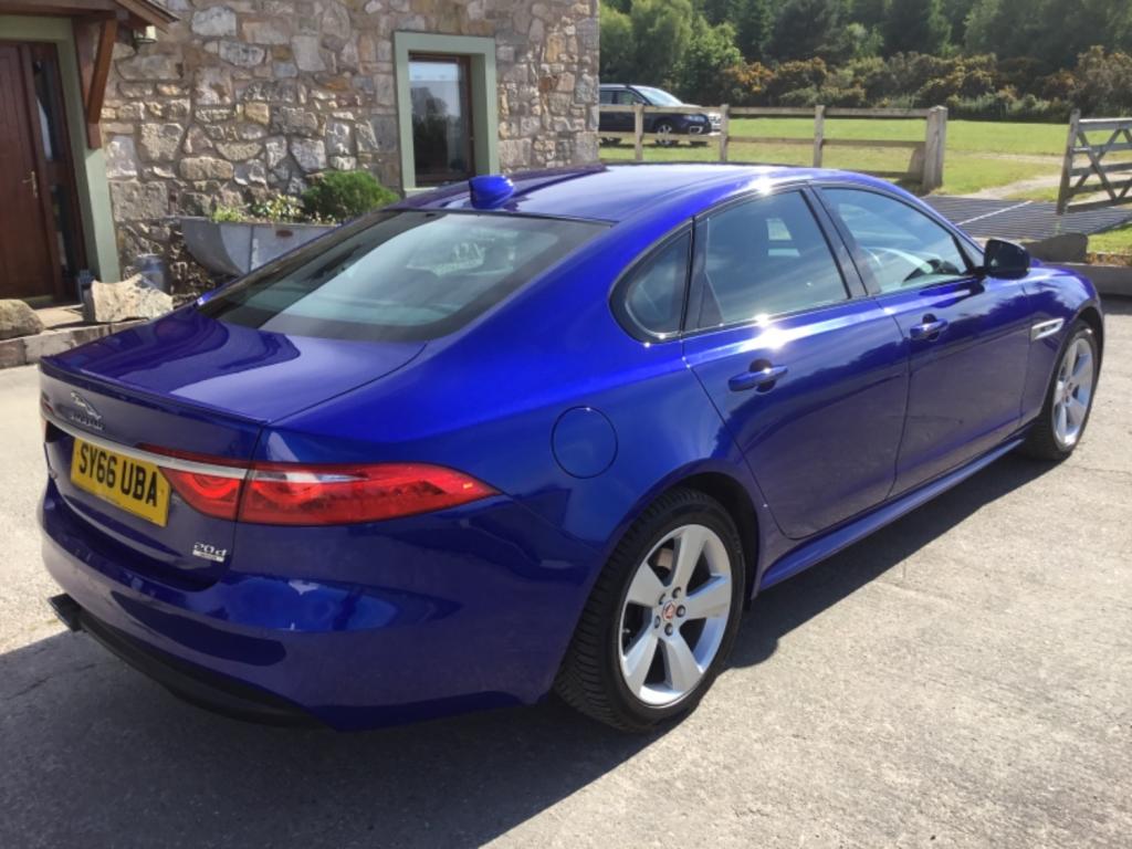 JAGUAR XF