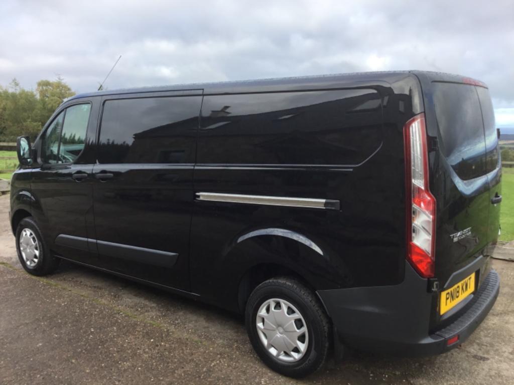 View FORD TRANSIT 2.0ltr TDCi CUSTOM TREND 290 L2 H1 LWB PANEL VAN 130ps EURO 6