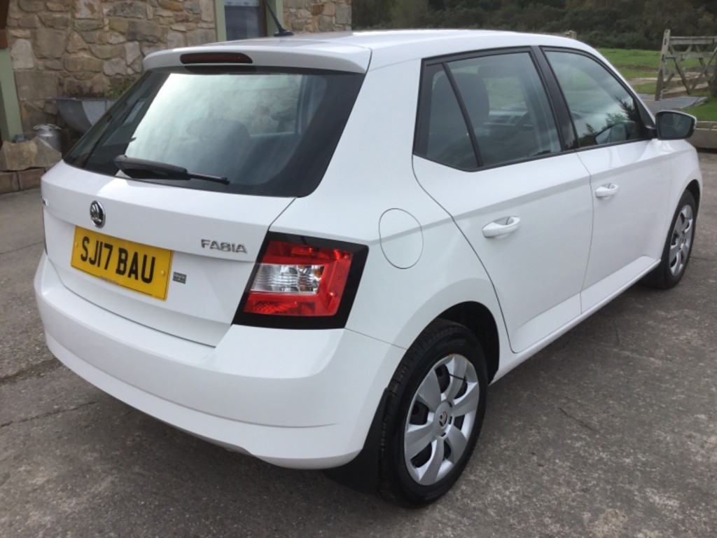 SKODA FABIA
