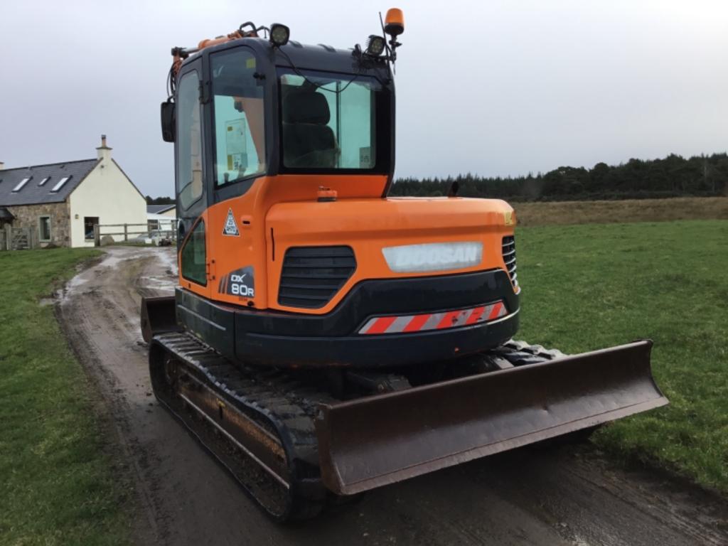 View BOND 250 DOOSAN DX80R 8 TON CRAWLER EXCAVATOR
