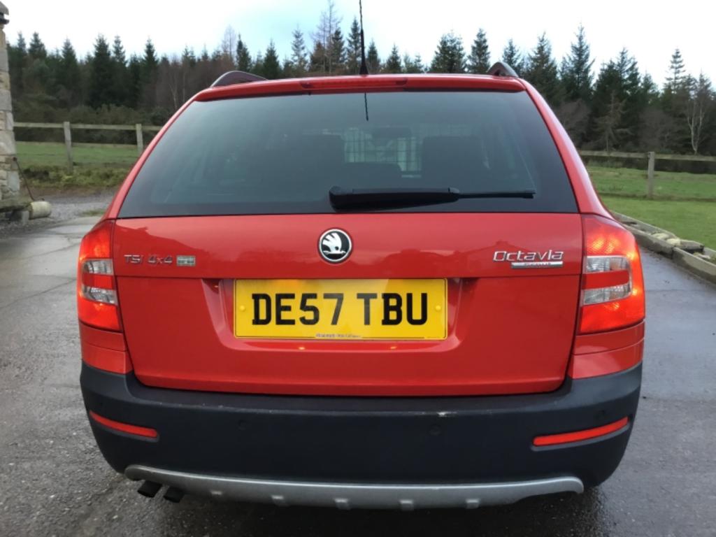 View SKODA OCTAVIA SCOUT 1.8 TSi 4x4 ESTATE 150ps