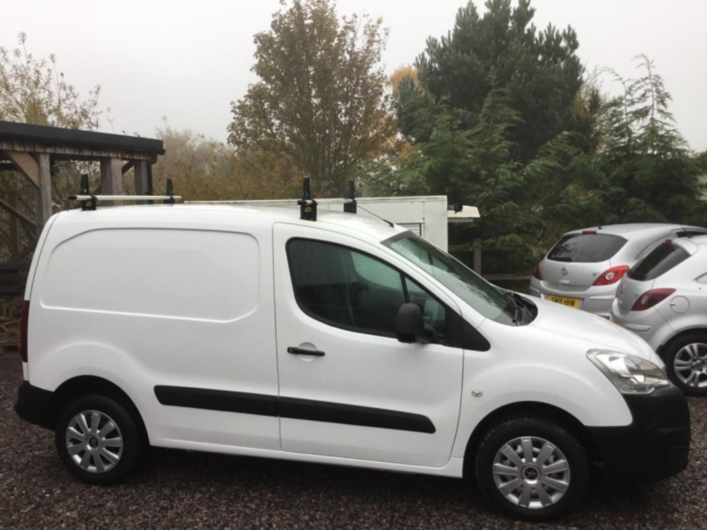 View PEUGEOT PARTNER 1.6 HDI S 850 SWB PANEL VAN 95ps