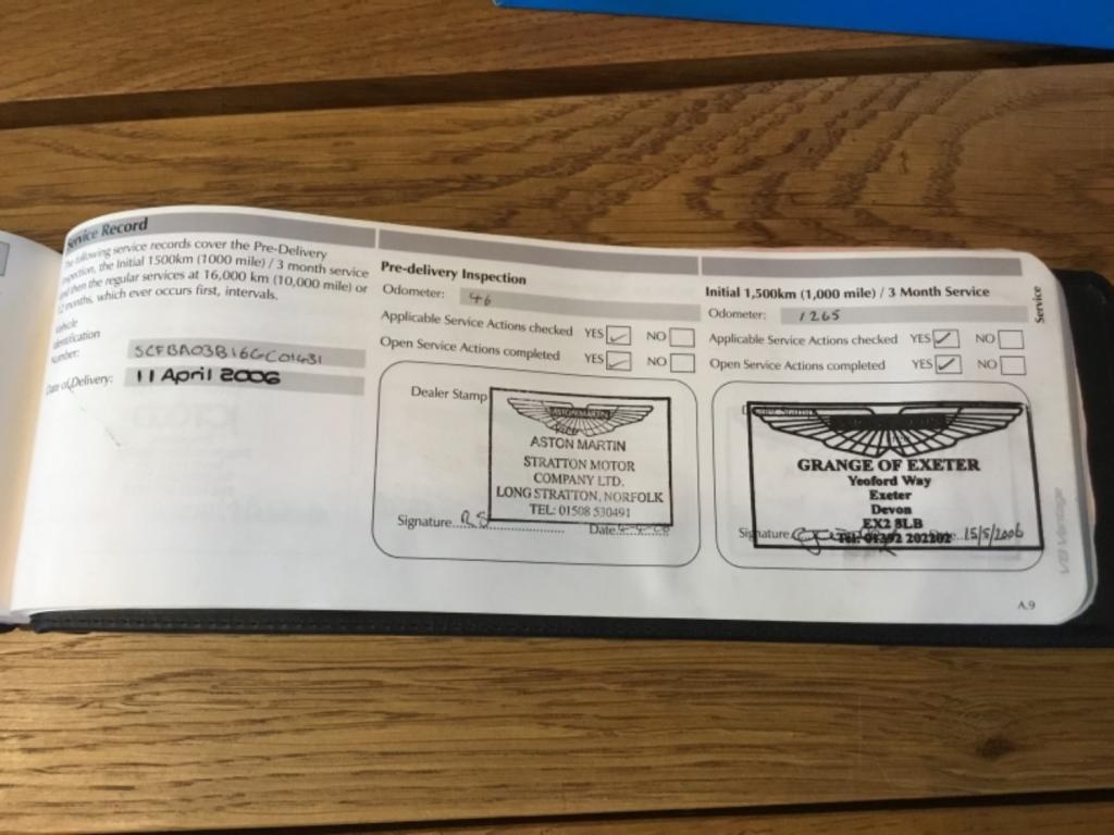 ASTON MARTIN VANTAGE