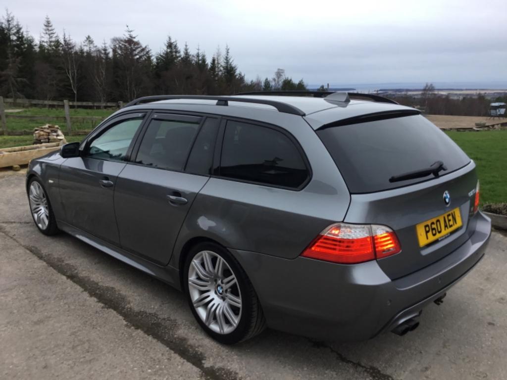 View BMW 5 SERIES 523i 2.5ltr PETROL AUTO M SPORT TOURING ESTATE EURO 4 188ps