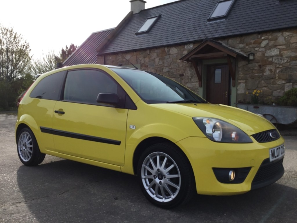 View FORD FIESTA 1.6 ZETEC S CELEBRATION 30TH ANNIVERSARY NO 277 LTD