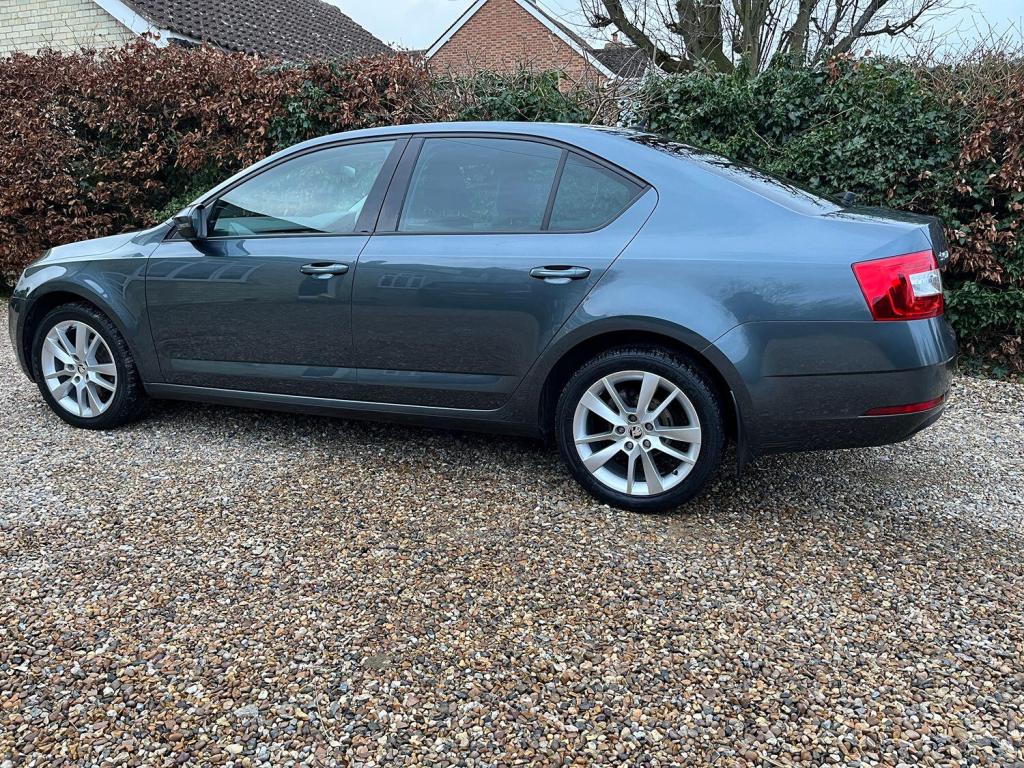 SKODA OCTAVIA