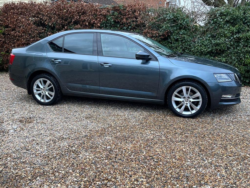 SKODA OCTAVIA