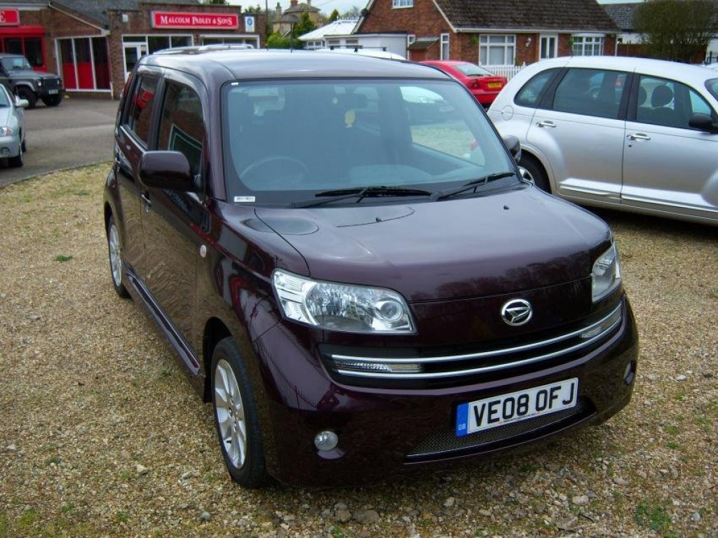 View DAIHATSU MATERIA 16V