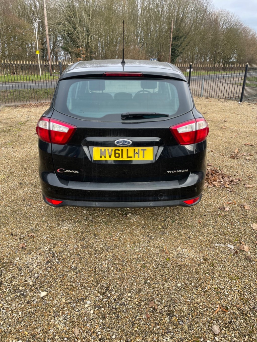 View FORD C-MAX TITANIUM