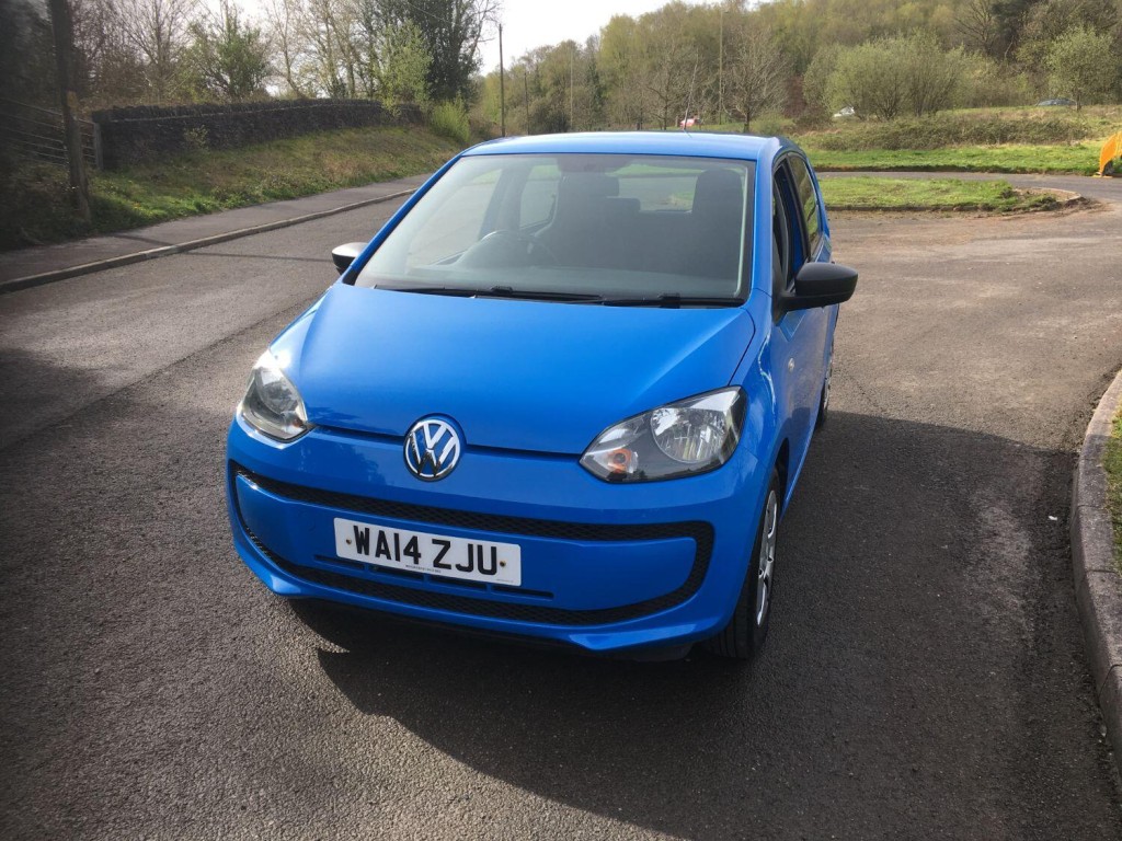 VOLKSWAGEN UP