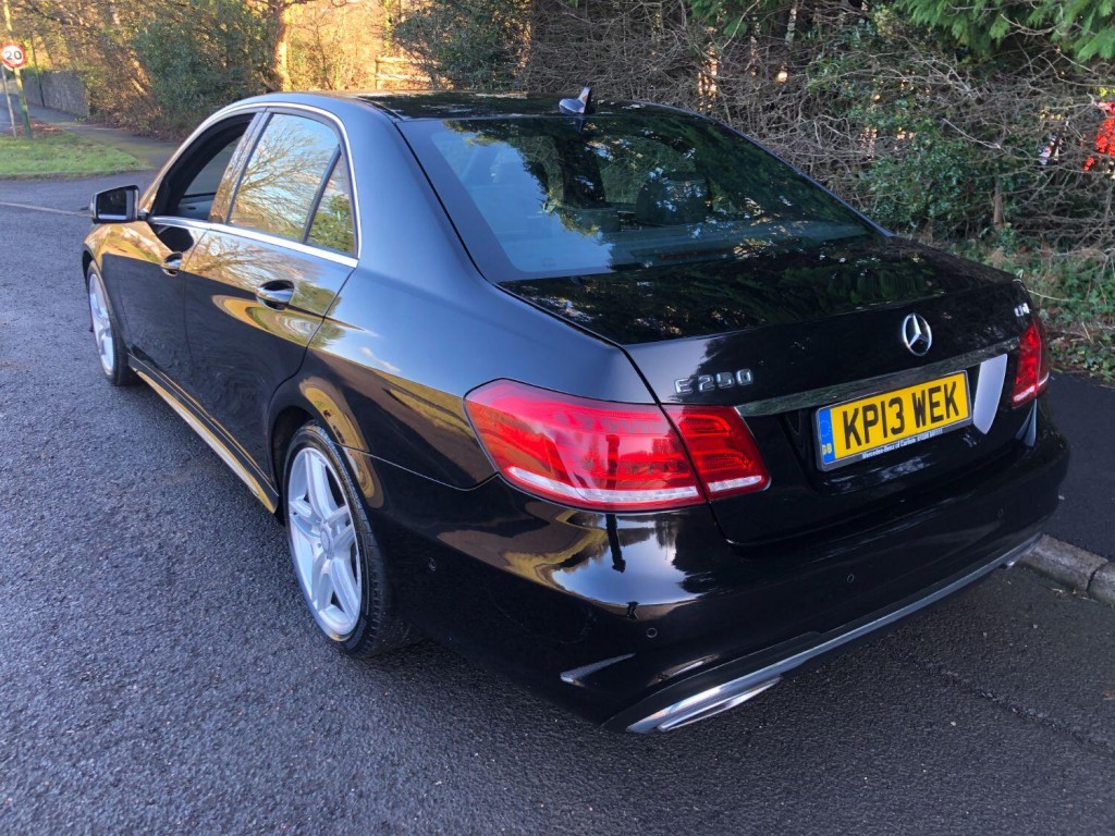 MERCEDES-BENZ E CLASS