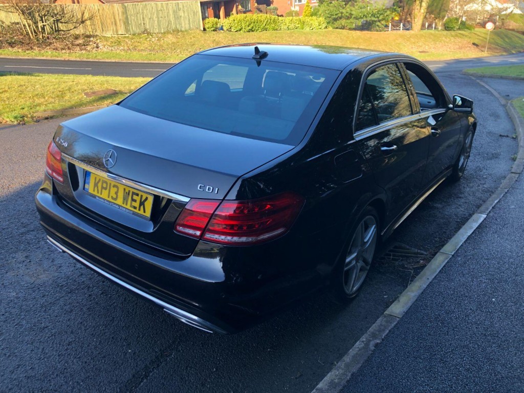 MERCEDES-BENZ E CLASS