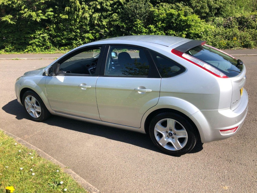 FORD FOCUS