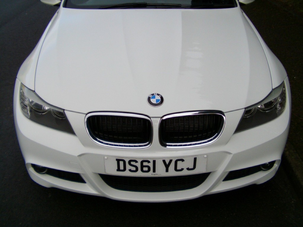 BMW 3 SERIES