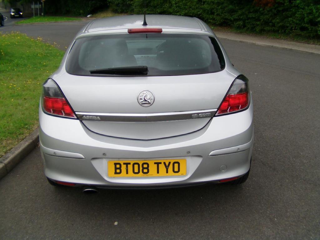 VAUXHALL ASTRA