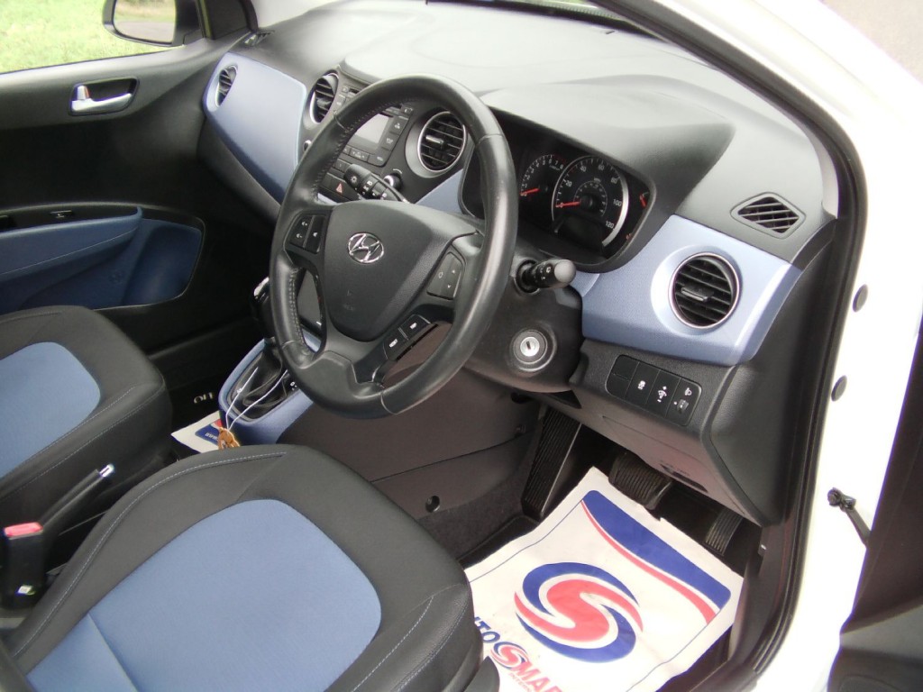 HYUNDAI I10