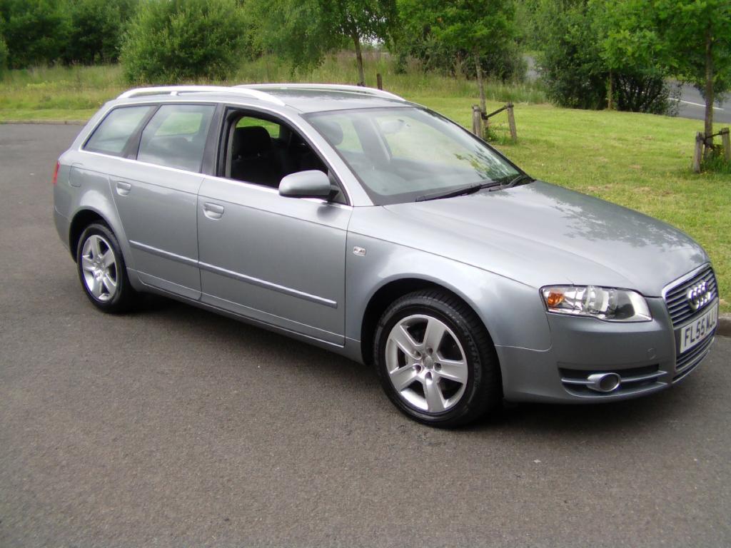 AUDI A4 AVANT