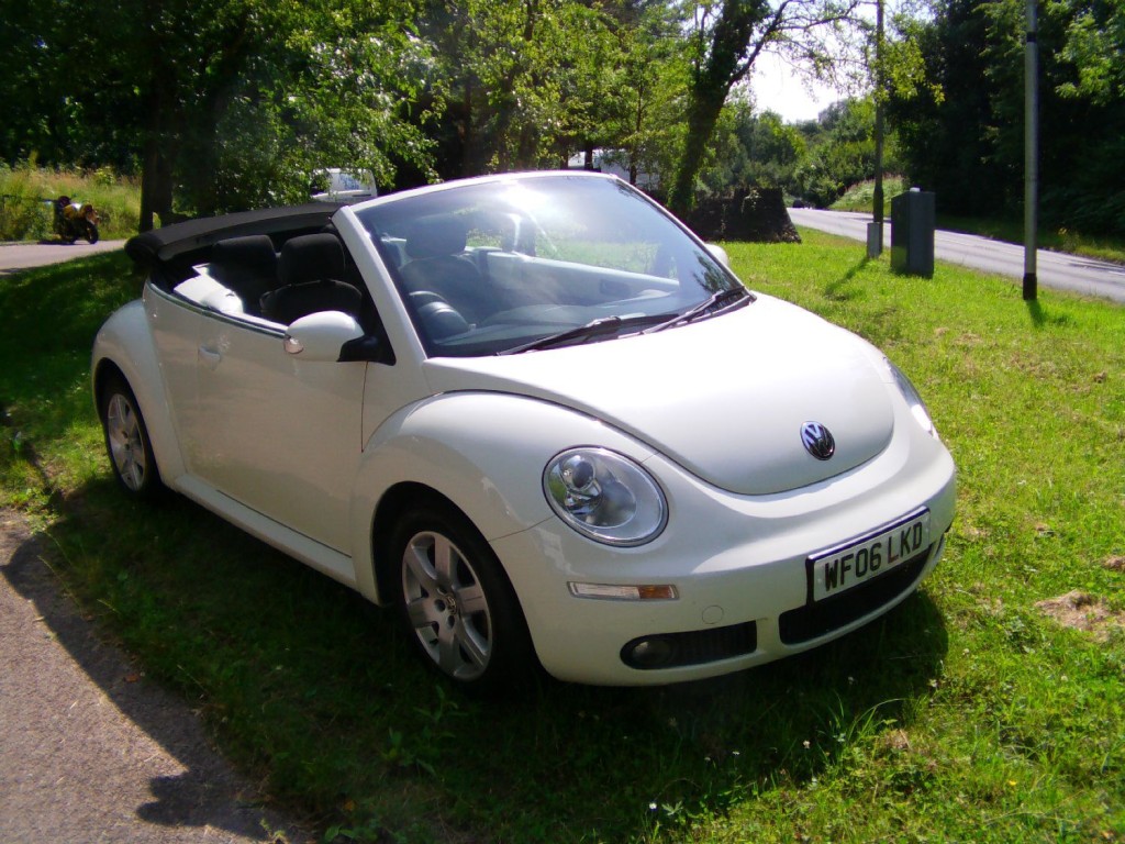 VOLKSWAGEN BEETLE