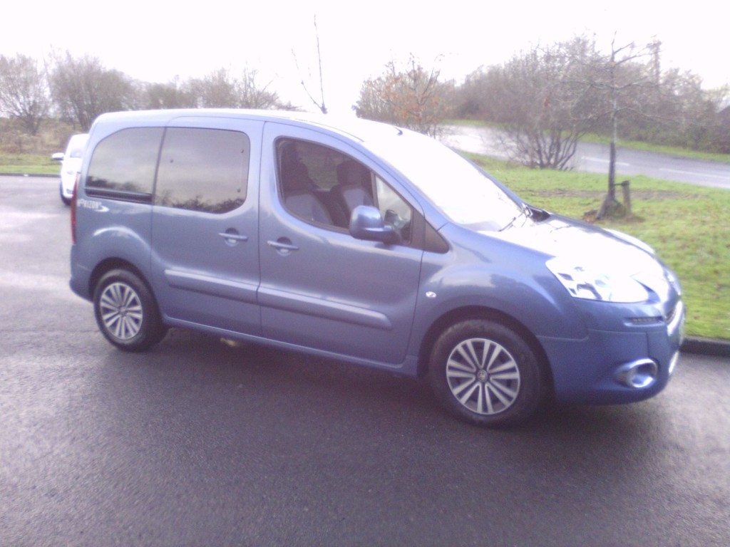 PEUGEOT PARTNER