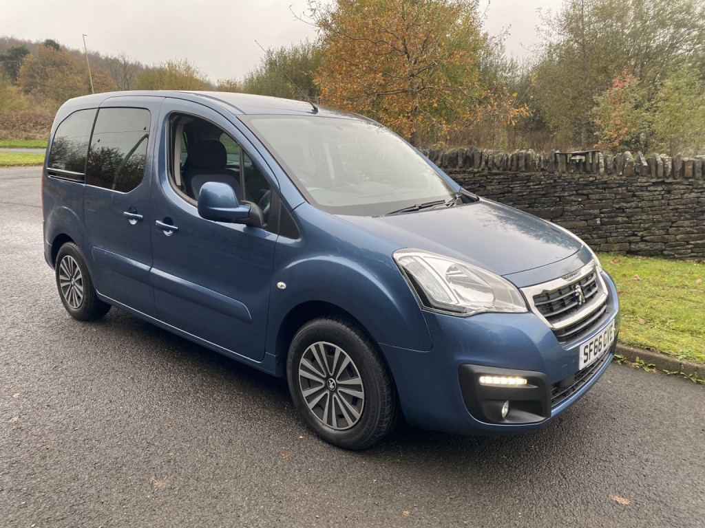 PEUGEOT PARTNER