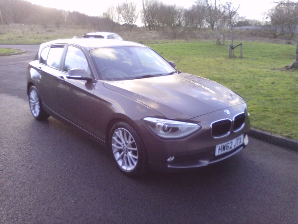 BMW 1 SERIES