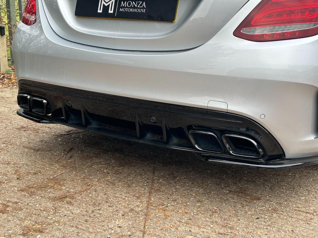 MERCEDES-BENZ C CLASS 2.1 C220 BlueTEC AMG Line 2015