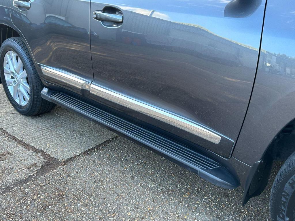 TOYOTA LAND CRUISER 4.5 D-4D V8  2015