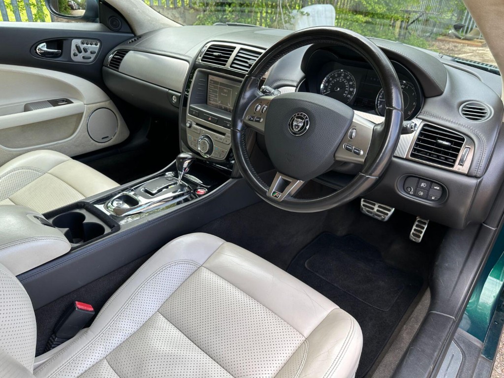 JAGUAR XKR 4.2 V8 2008
