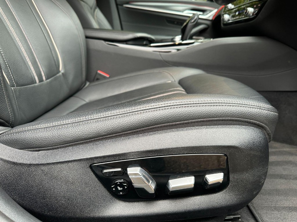 BMW 5 SERIES 2.0 520d M Sport Touring 2020