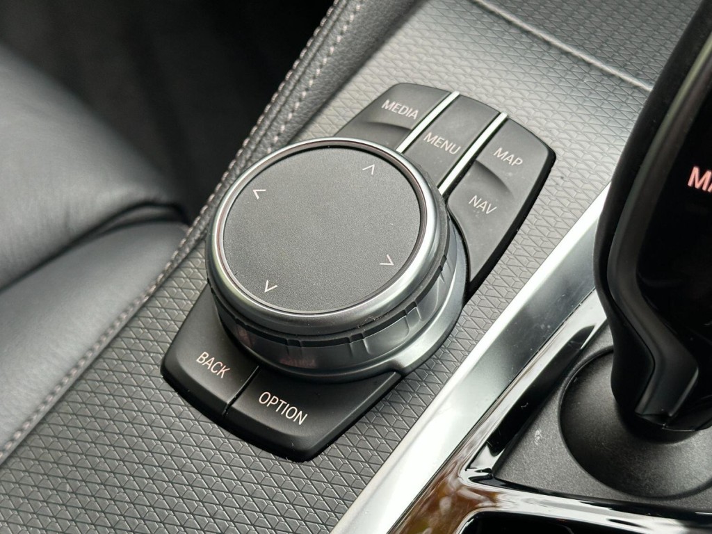 BMW 5 SERIES 2.0 520d M Sport Touring 2020