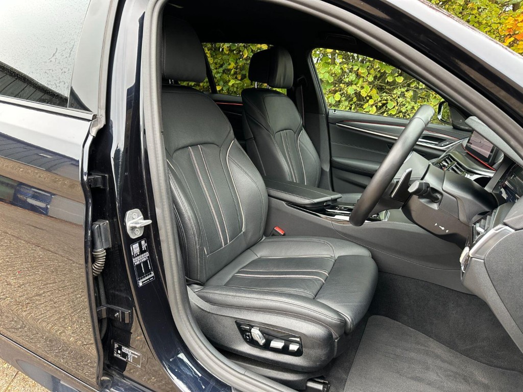 BMW 5 SERIES 2.0 520d M Sport Touring 2020