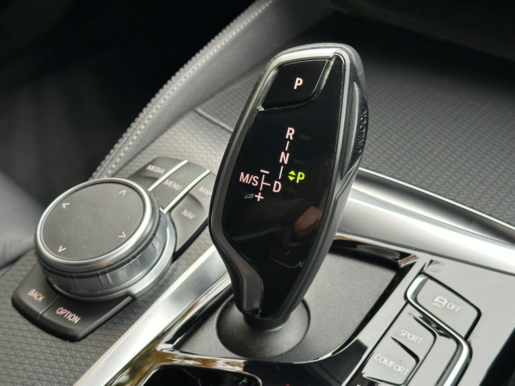 BMW 5 SERIES 2.0 520d M Sport Touring 2020