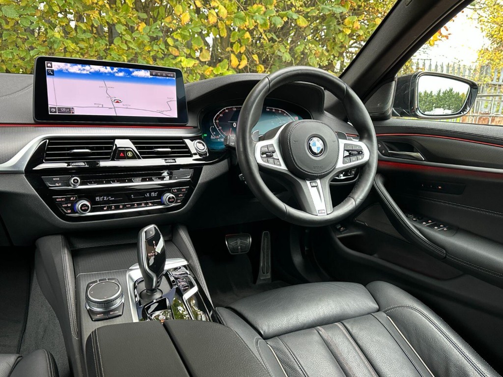 BMW 5 SERIES 2.0 520d M Sport Touring 2020