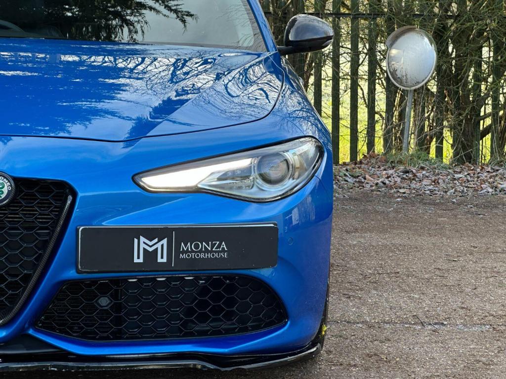 ALFA ROMEO GIULIA 2.0 2.0 Turbo petrol 280hp VELOCE 2020