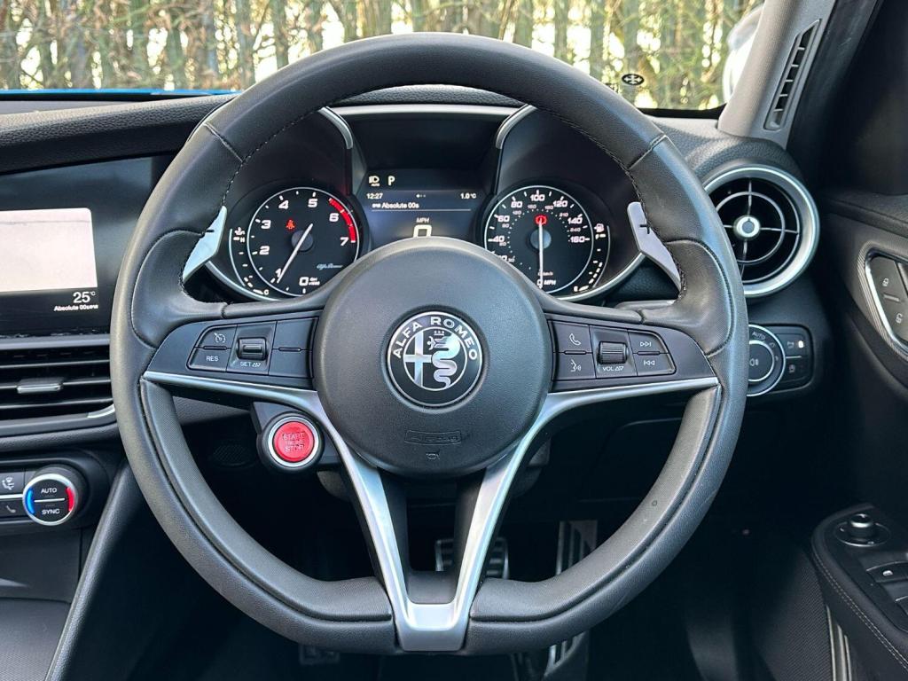 ALFA ROMEO GIULIA 2.0 2.0 Turbo petrol 280hp VELOCE 2020