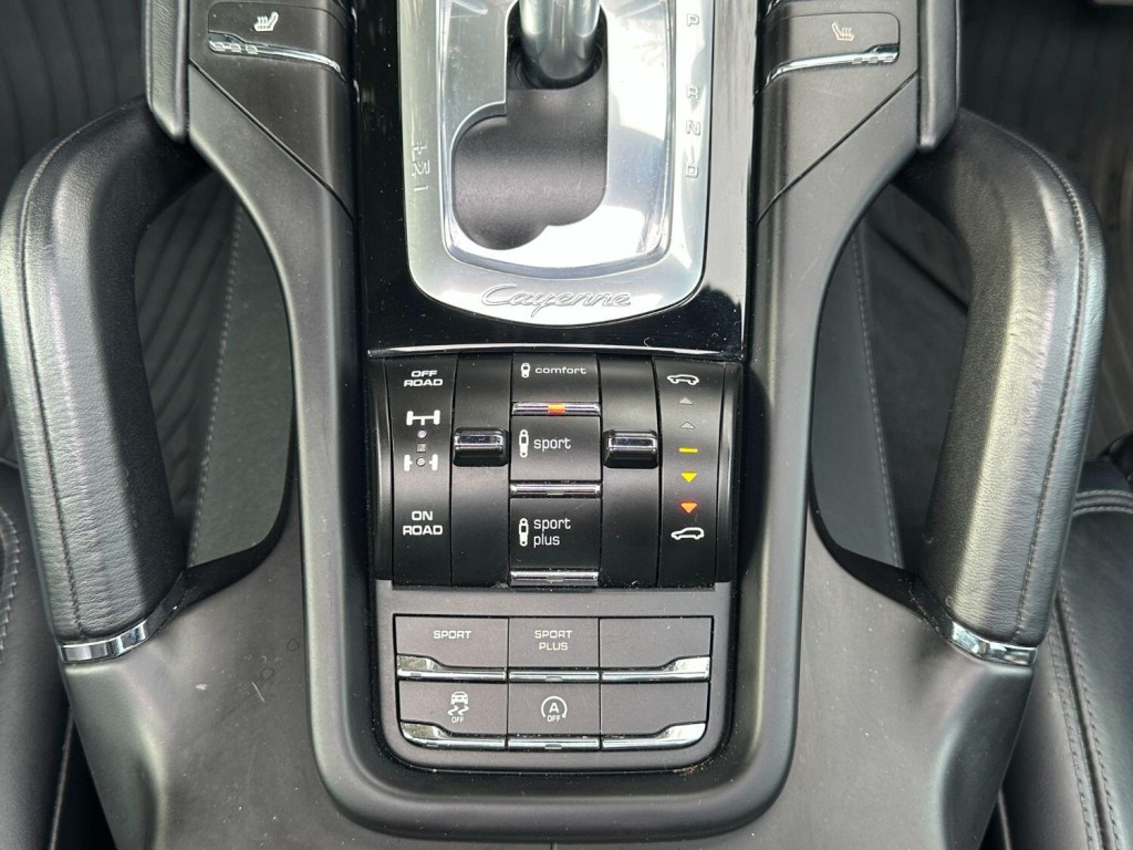 PORSCHE CAYENNE 4.2 TD V8 S Platinum Edition 2017