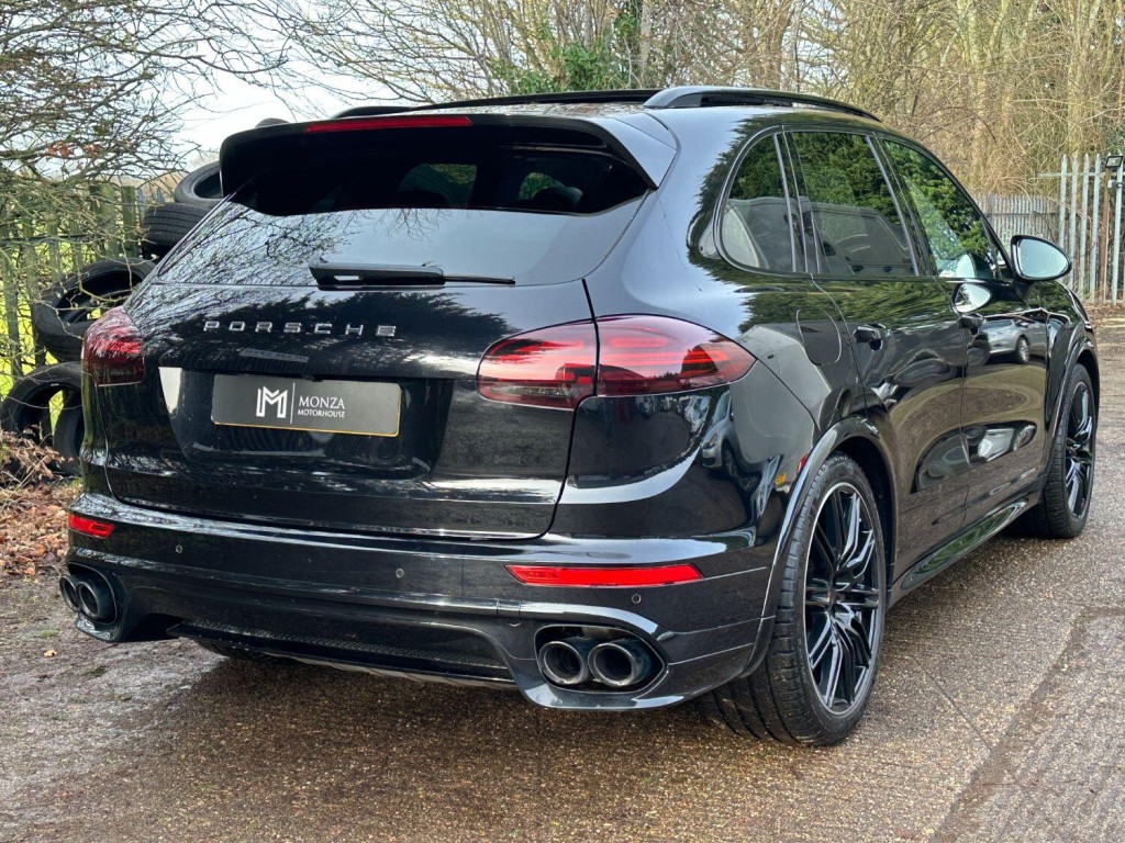 PORSCHE CAYENNE 4.2 TD V8 S Platinum Edition 2017
