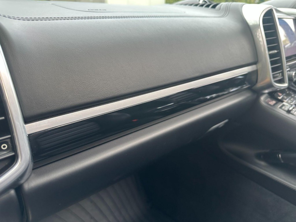 PORSCHE CAYENNE 4.2 TD V8 S Platinum Edition 2017