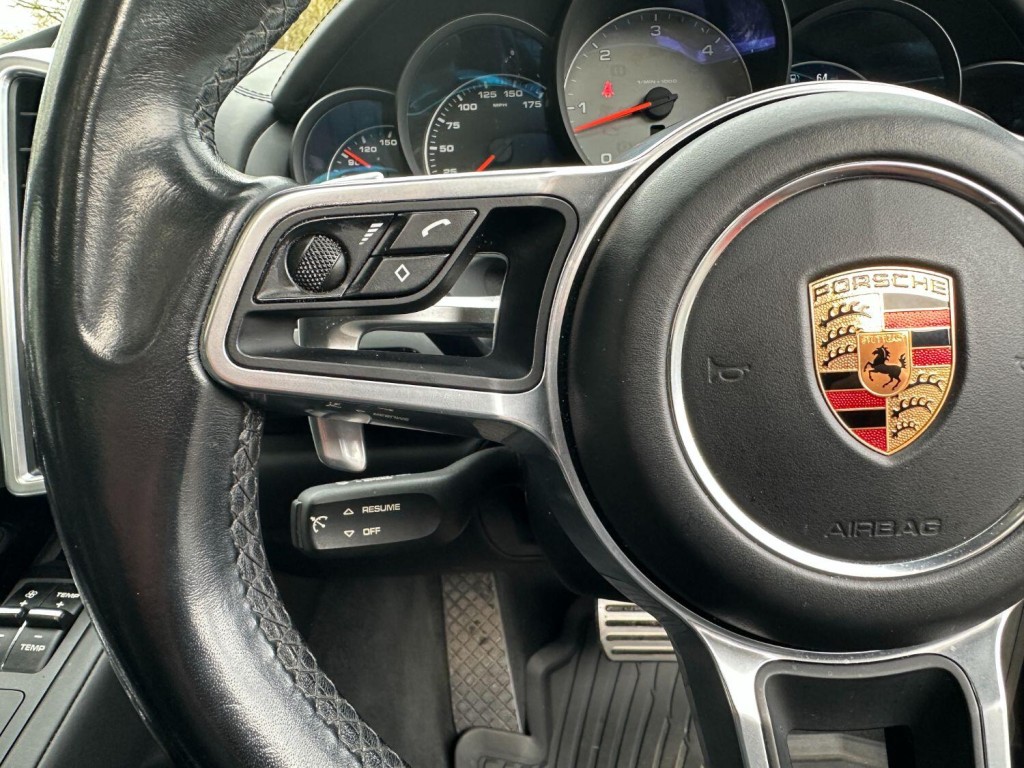 PORSCHE CAYENNE 4.2 TD V8 S Platinum Edition 2017