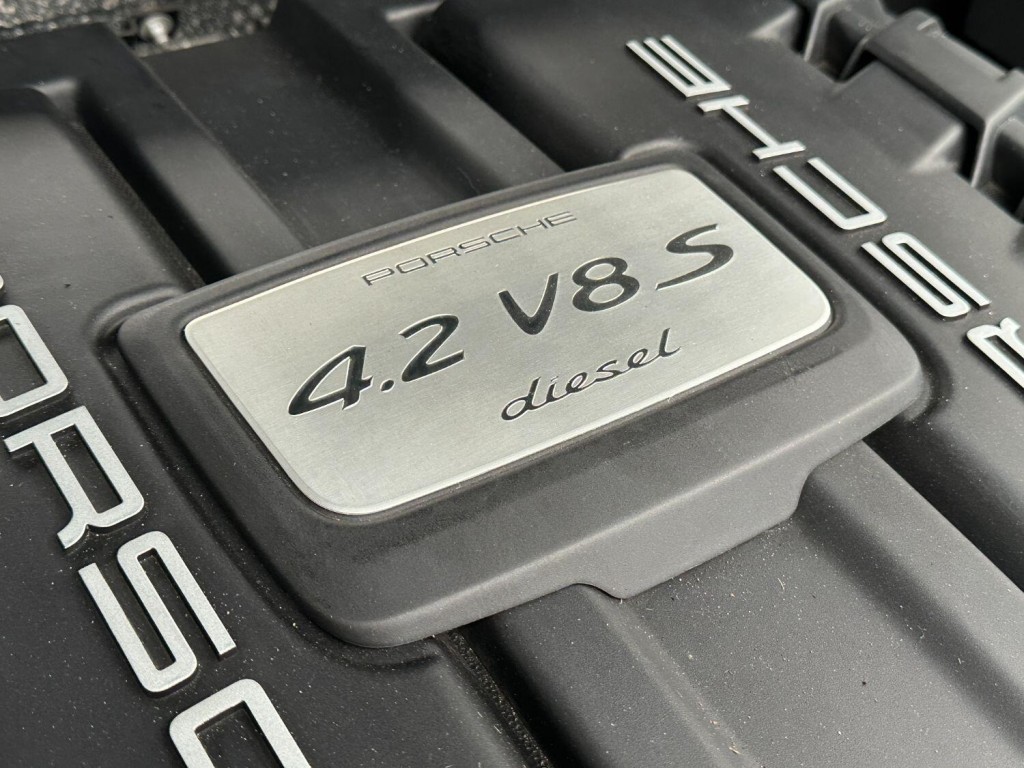 PORSCHE CAYENNE 4.2 TD V8 S Platinum Edition 2017