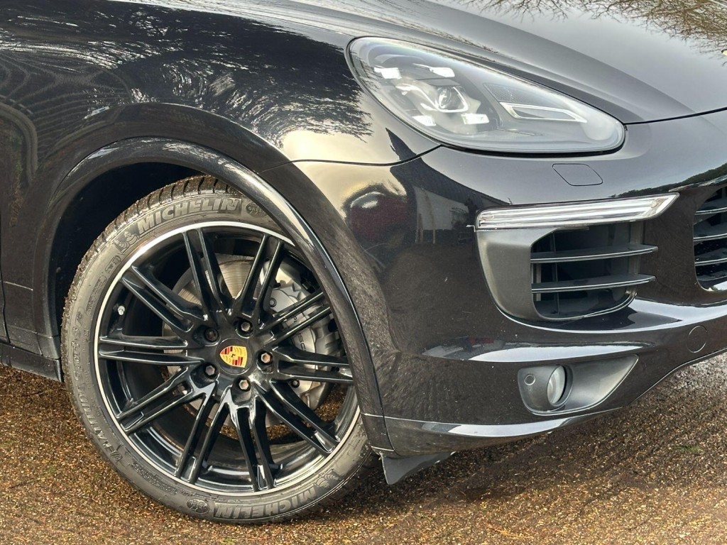 PORSCHE CAYENNE 4.2 TD V8 S Platinum Edition 2017