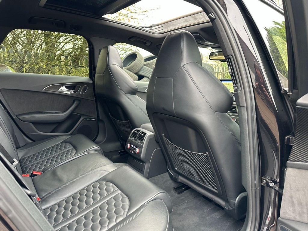 AUDI RS6 4.0 TFSI V8 Performance 2017