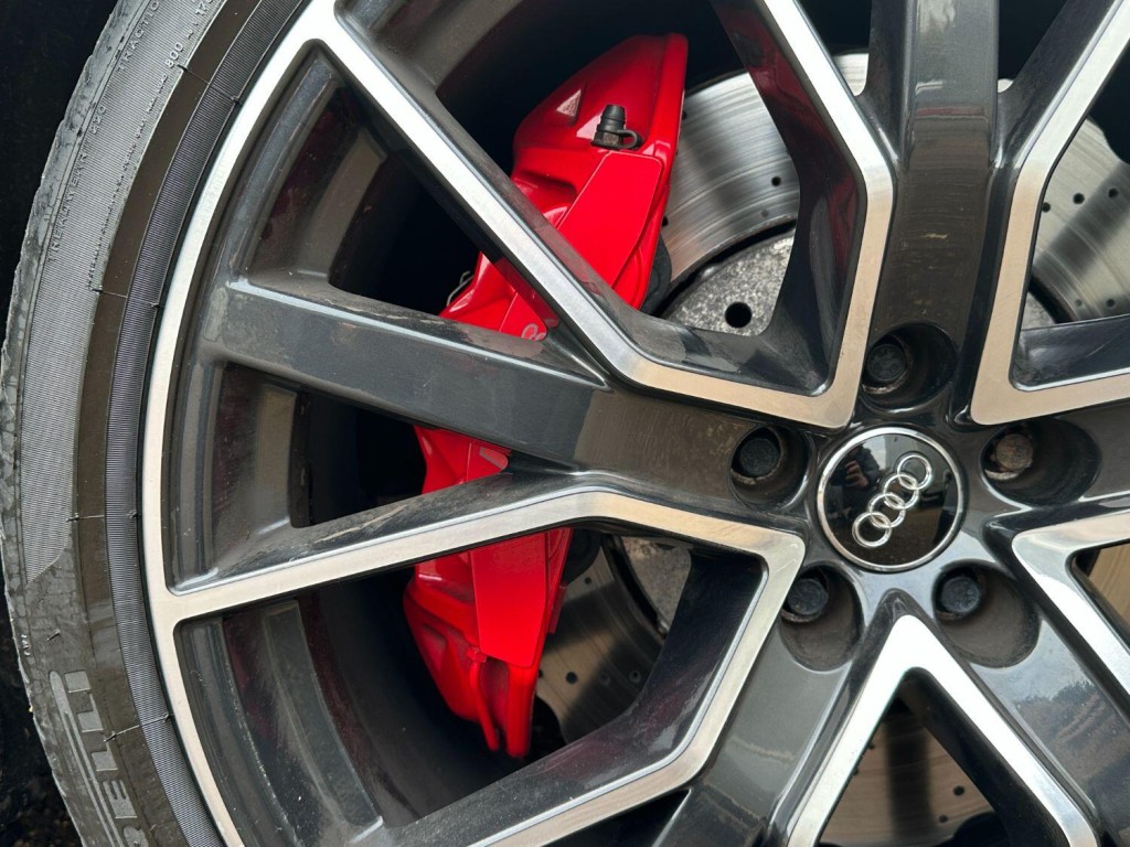 AUDI RS6 4.0 TFSI V8 Performance 2017