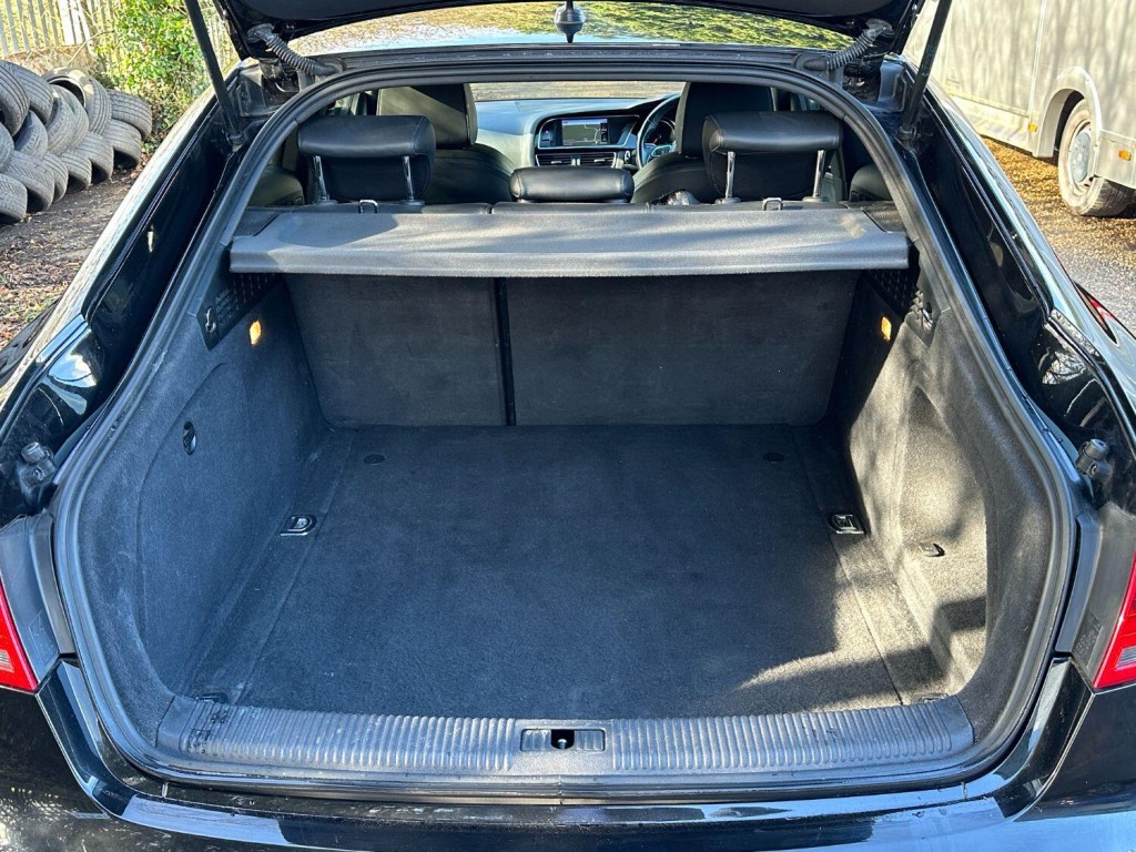 AUDI A5 2.0 TDI Black Edition Plus 2015